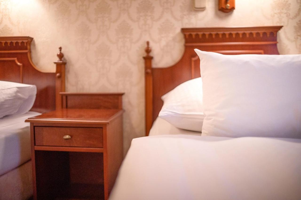 Hotel Meteor Plaza Prague Ngoại thất bức ảnh