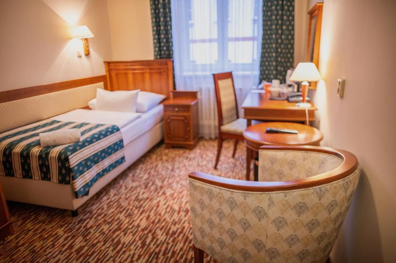 Hotel Meteor Plaza Prague Ngoại thất bức ảnh