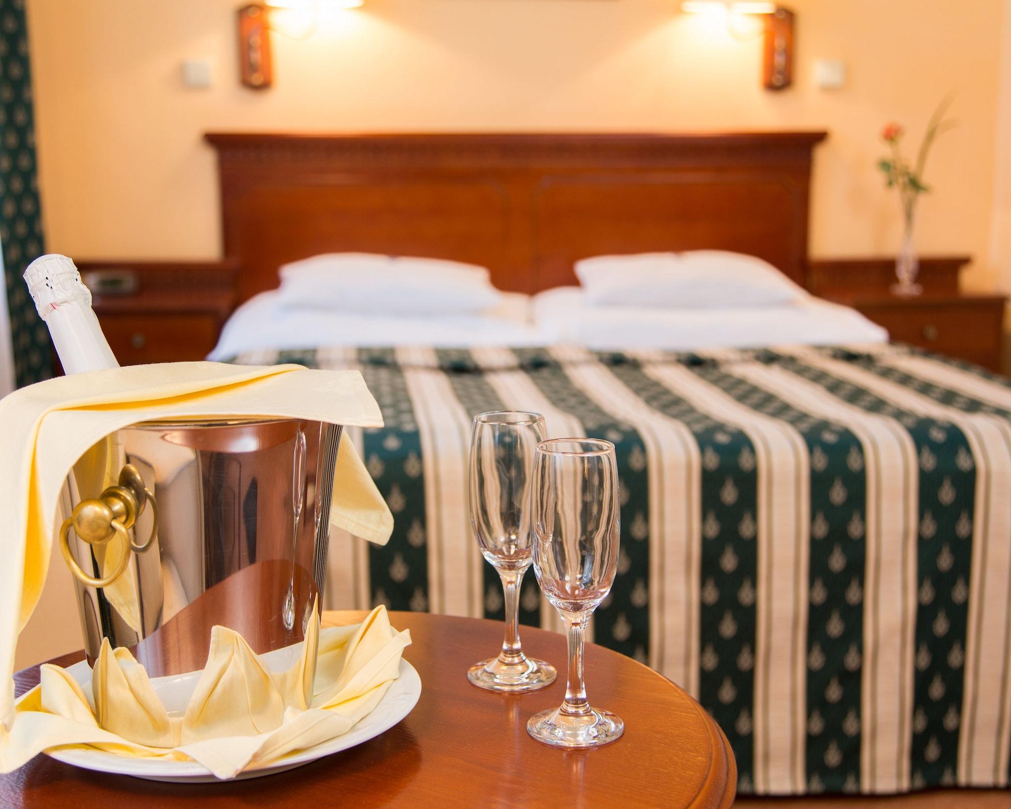 Hotel Meteor Plaza Prague Ngoại thất bức ảnh