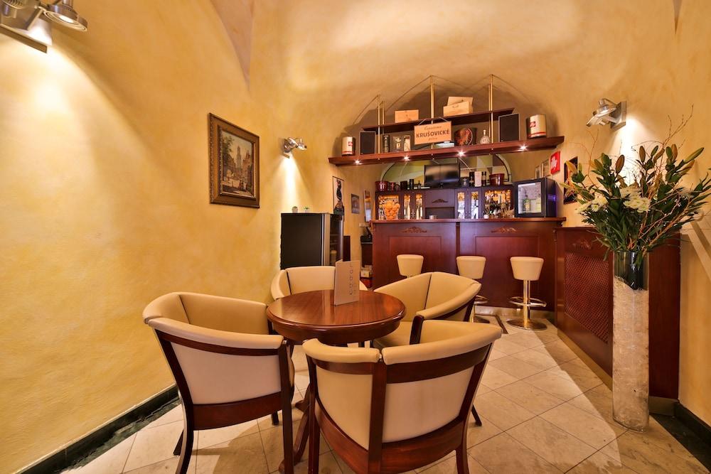 Hotel Meteor Plaza Prague Ngoại thất bức ảnh