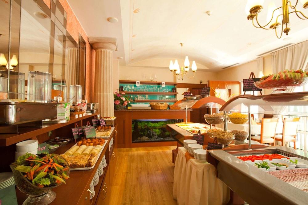 Hotel Meteor Plaza Prague Ngoại thất bức ảnh