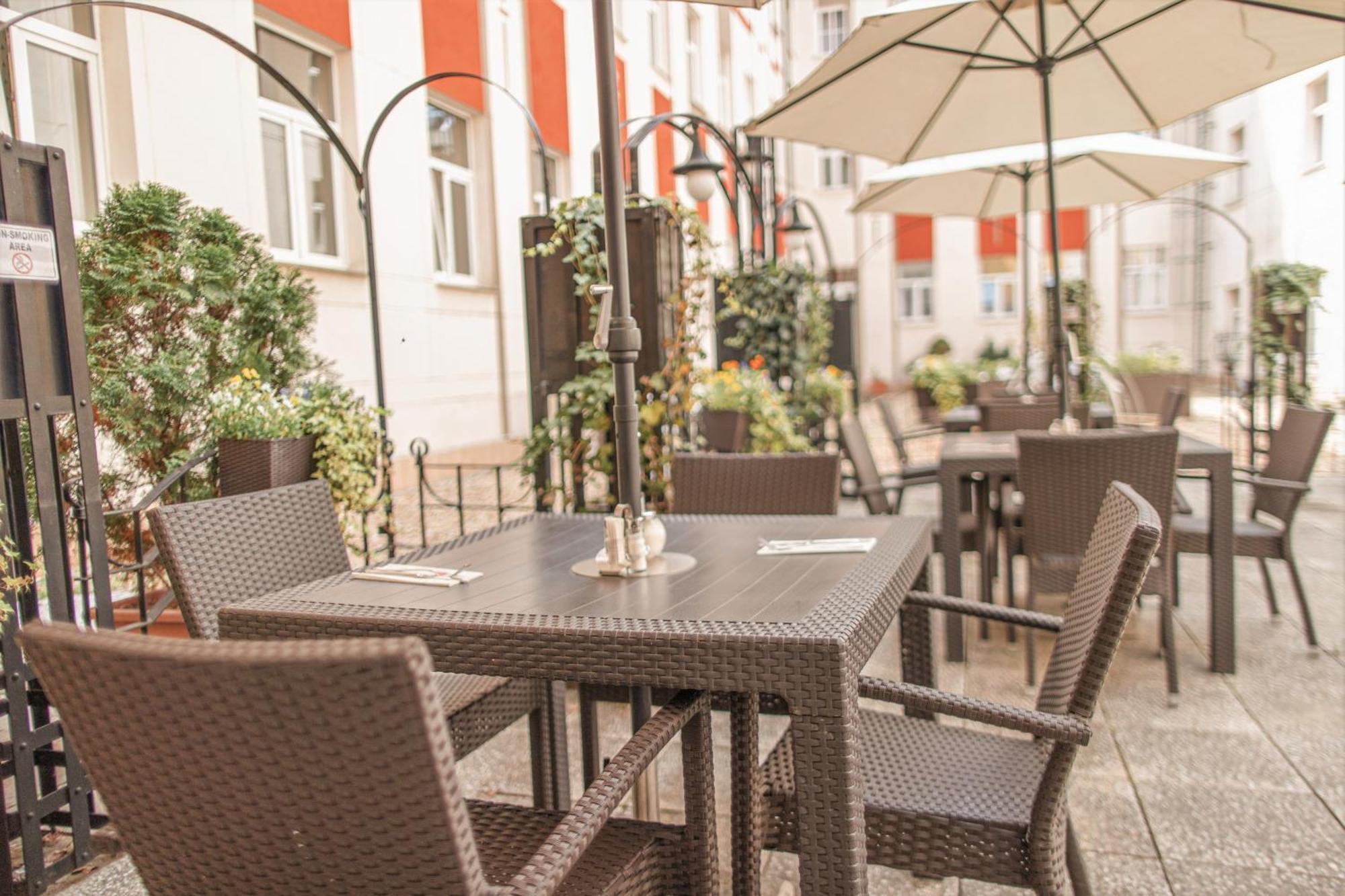 Hotel Meteor Plaza Prague Ngoại thất bức ảnh