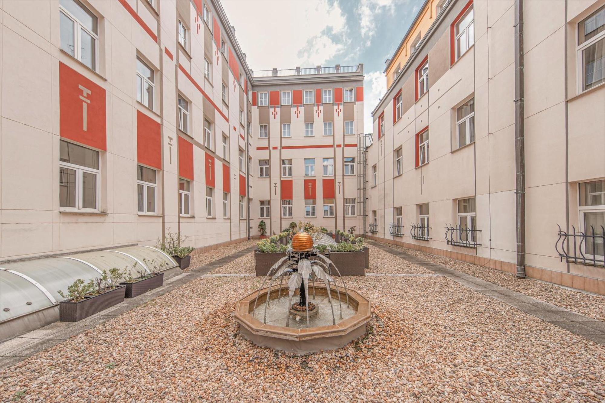 Hotel Meteor Plaza Prague Ngoại thất bức ảnh